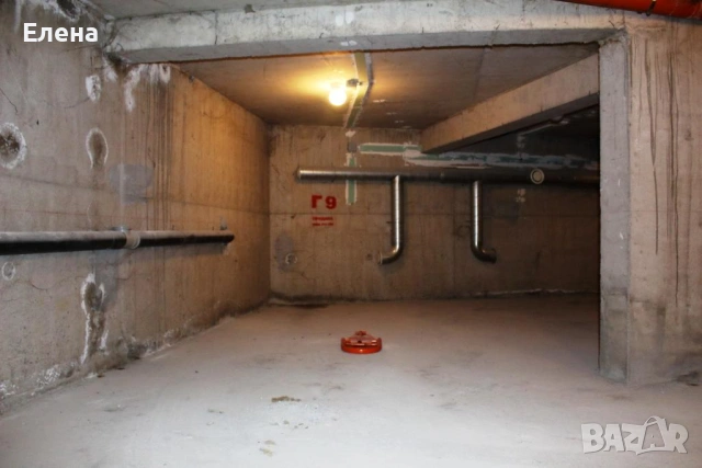 ПОД НАЕМ ГАРАЖИ,гр.Свищов,Идеален Център-Търговска гимназия, снимка 7 - Гаражи и паркоместа - 40311042