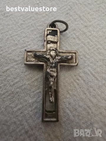 Метален Кръст С Разпнатия Христос