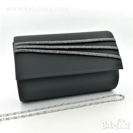 Официална чанта- Луксозен черен клъч изработен от фин сатен и декориран с камъни