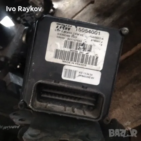 Помпа ABS за Peugeot 407 Sedan (02.2004 - 12.2011),  TRW 15054001, снимка 2 - Части - 48084628