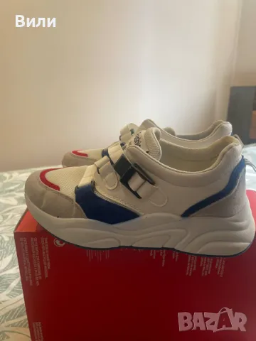 Дамски маратонки, снимка 4 - Маратонки - 50332099