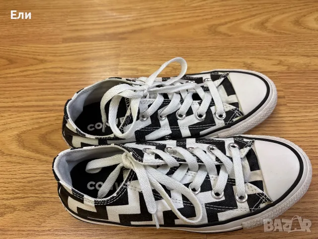 Маратонки Nike,Adidas,Zara,Convers,Кожени сандали, снимка 6 - Детски маратонки - 56313212