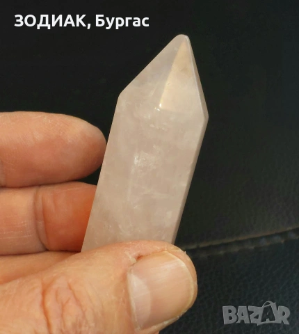 Обелиск РОЗОВ КВАРЦ - 60.5 гр, снимка 2 - Декорация за дома - 48741368