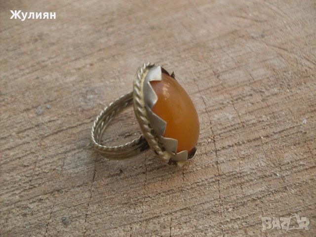 СТАР ПРЪСТЕН С КЕХЛИБАР, снимка 2 - Антикварни и старинни предмети - 35524954