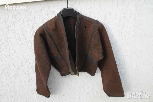 Оригинална мъжка вълнена носия