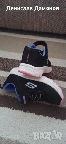 Детски маратонки Skechers, снимка 3 - Детски маратонки - 53946248