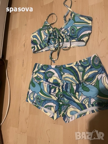 Плажен комплект S нов