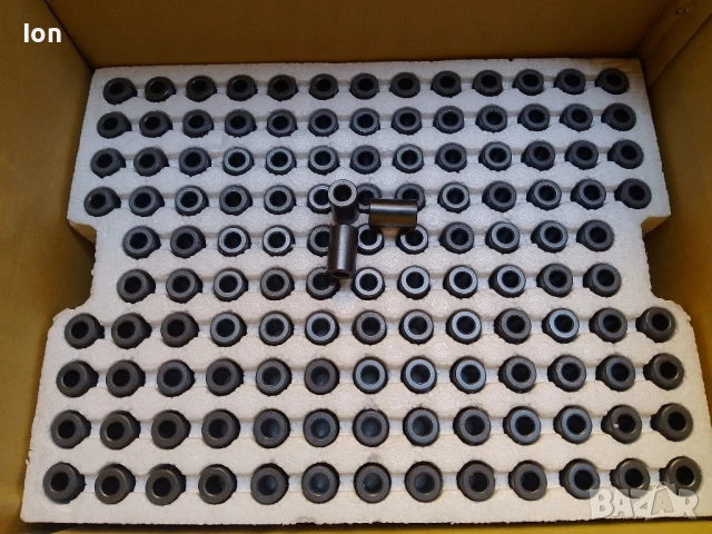 Цилиндрични ферити 18х10х28мм за електромагнитни смущения, снимка 2 - Друга електроника - 51084392