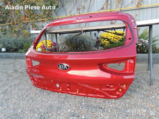 Задна врата Kia Ceed Година 2018 2019 2020 2021 2022 2023 Хечбек , снимка 3 - Аксесоари и консумативи - 42805178
