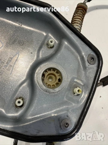 Механизъм за прозорец предна лява за Volkswagen Scirocco (2008) 1K8837401L, снимка 2 - Части - 54158771