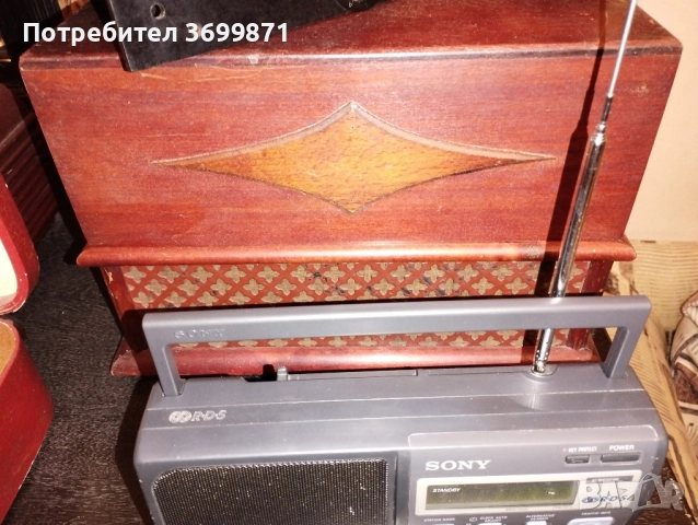 Радио транзистор Сони., снимка 5 - Радиокасетофони, транзистори - 52416651