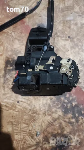 Предна дясна брава за Пасат Б5, Пасат Б5.5, снимка 3 - Части - 49779258