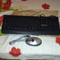 Лот от Нова Клавиатура с Мишка + Подарък , снимка 1 - Клавиатури и мишки - 42136947