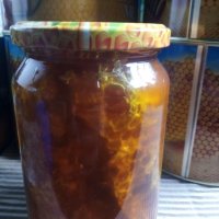 мед във восъчна пита, снимка 6 - Пчелни продукти - 30713110