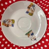 Купичка и чинийка детски мотиви. Български порцелан, снимка 5 - Чинии - 42872312