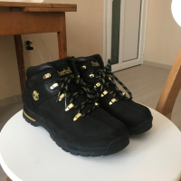 Зимни обувки Timberland черно със златисто, снимка 2 - Мъжки боти - 44653498