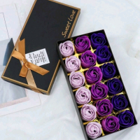 Кутия с ароматни рози, снимка 1 - Подаръци за жени - 44716655