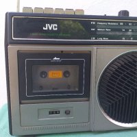 JVC RC-232L Касетофон с радио, снимка 2 - Радиокасетофони, транзистори - 29269095
