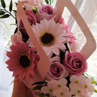 Страхотна чанта със сапунени цветя, снимка 2 - Подаръци за жени - 40305190