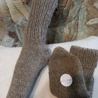 Ръчно плетени дамски чорапи от вълна, размер 39, снимка 2 - Дамски чорапи - 39647998