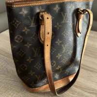 Уникална ретро Louis Vuitton Bucket PM Bag, снимка 2 - Чанти - 44682374