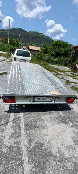 АвтоПЛАТФОРМА 2 оси 2700кг,размери 5м. Х 2.10м,гуми 14цола оригинални, снимка 1