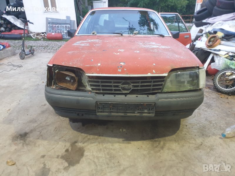 Опел Сенатор 2.8 карбуратор, снимка 1