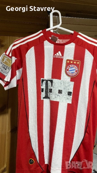 Продавам тениска на Байерн Мюнхен , снимка 1