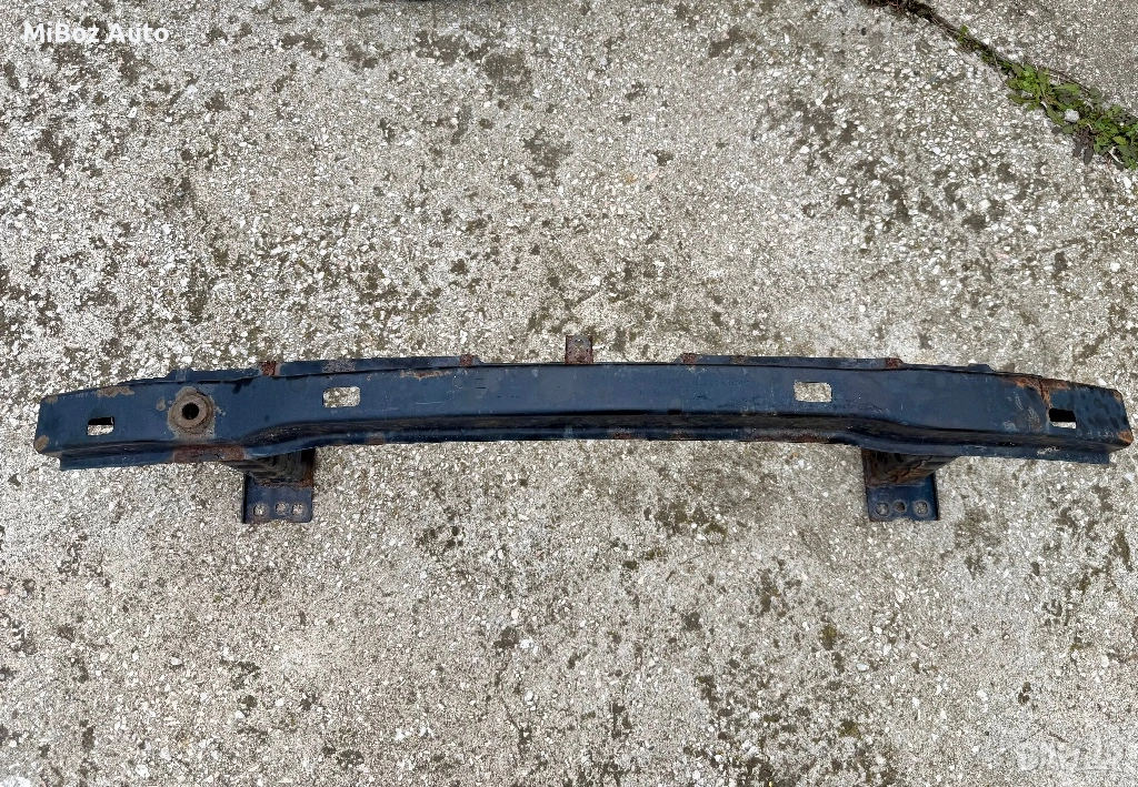 Греда предна броня БМВ E92 E93 BMW, снимка 1