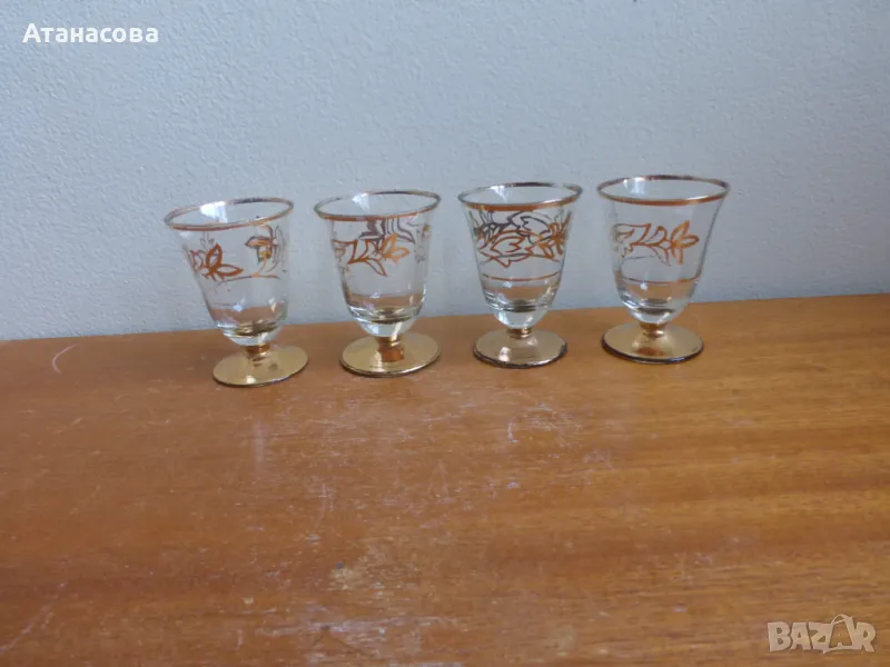Стъклени чашки за ракия, снимка 1