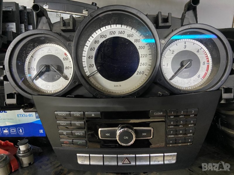 W204 километраж и голяма навигация на части, снимка 1