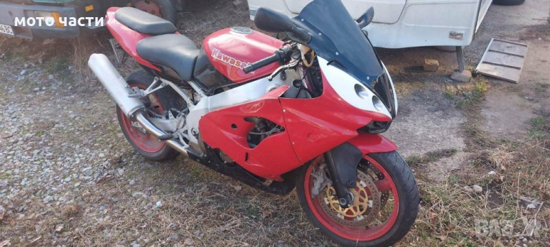 Кавазаки ZX9R на части , снимка 1
