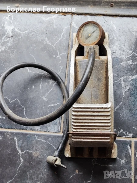 Българска крачна помпа, снимка 1