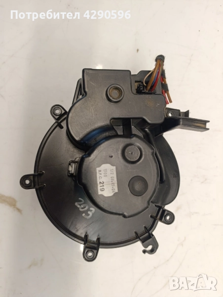 Мотор вентилатор парно за Mercedes C - w203 / Мерцедес Ц класа , снимка 1