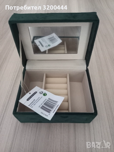 Кутия за бижута, снимка 1