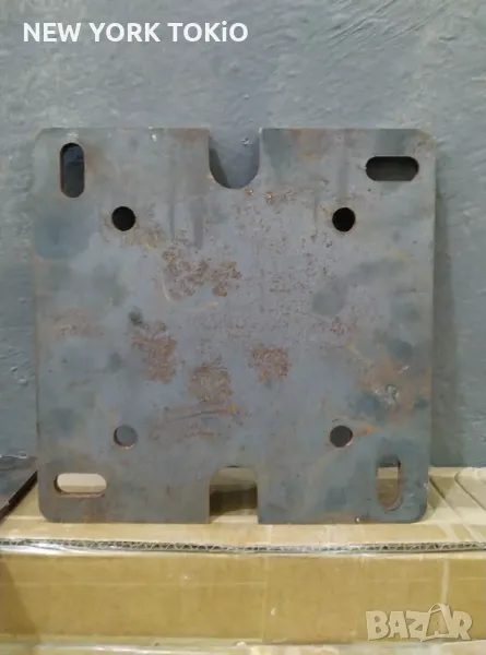 ПЛАНКИ МЕТАЛНИ С ОТВОР , снимка 1