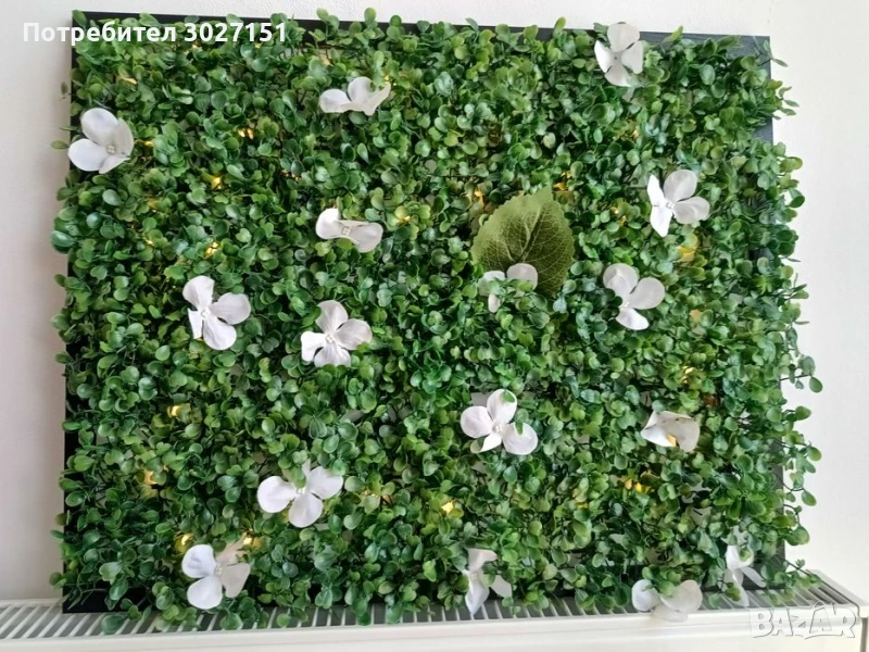 Пано/картина изкуствена трева с цветя и лампички, снимка 1