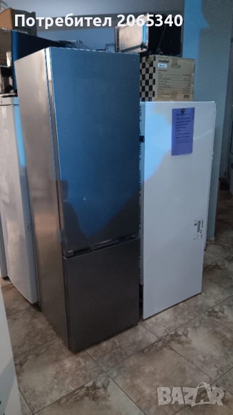 ХЛАДИЛНИК С ФРИЗЕР SHARP 180см, снимка 1