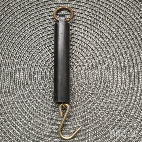 Ретро ръчна теглилка, кантарче, снимка 3 - Антикварни и старинни предмети - 51879697