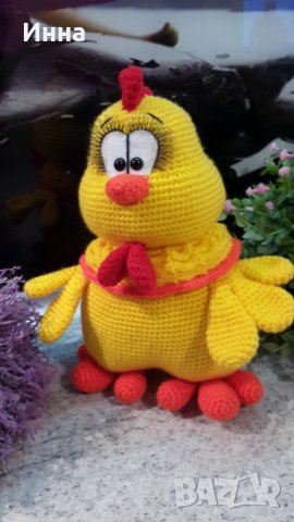 Великденски подаръци. Пиле в розово. Плетена играчка. Ръчно изработена., снимка 4 - Плюшени играчки - 39875402