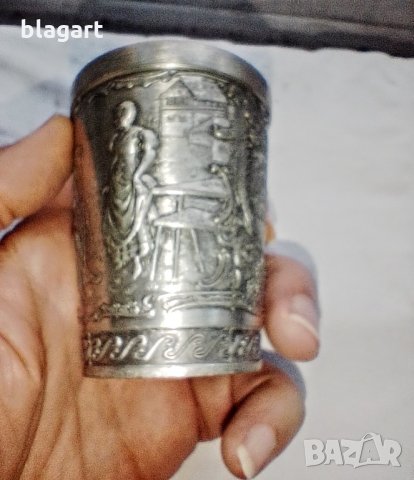 Немски старинни чаши с барелефи, снимка 2 - Антикварни и старинни предмети - 35031933