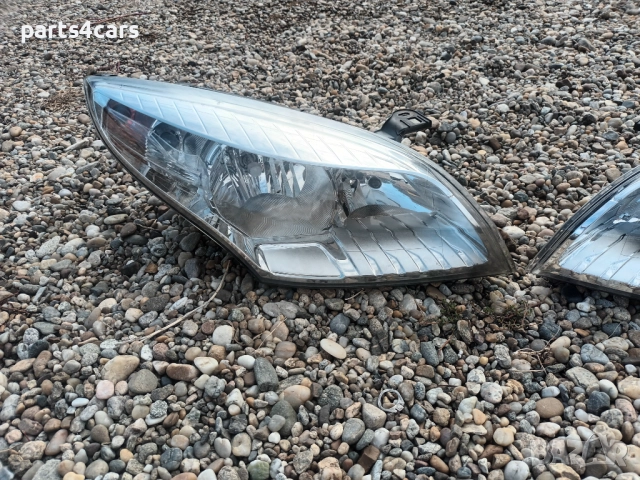 ляв и десен бял фар за рено меган 3 08-13 RENAULT MEGANE III, снимка 2 - Части - 51622258
