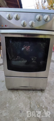 Готварска печка Gorenje, снимка 2 - Печки, фурни - 52440842