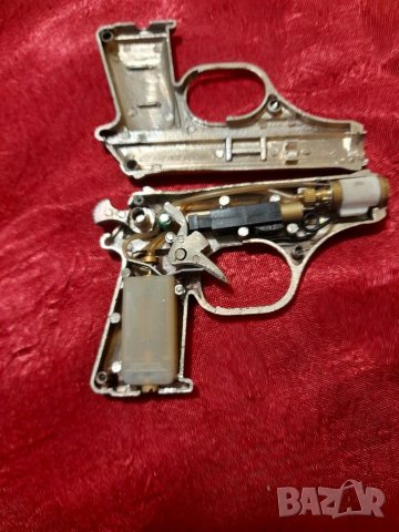 Стара газова запалка , снимка 10 - Антикварни и старинни предмети - 39453959