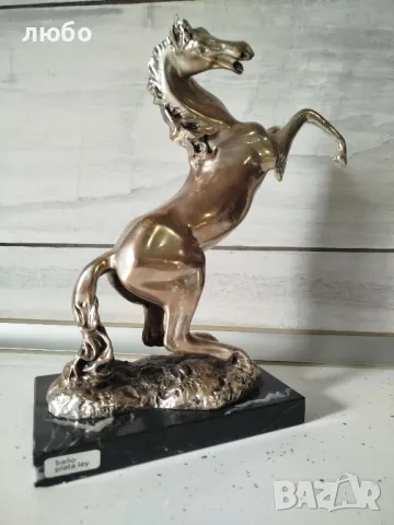 Статуетката на Кон във Сребърно Покритие , снимка 4 - Антикварни и старинни предмети - 48481003