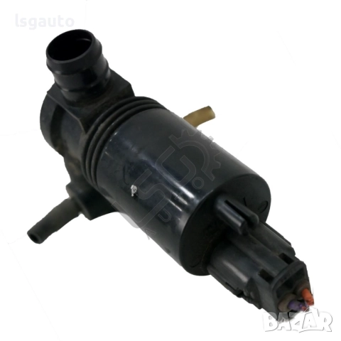 Помпичка течност чистачки Nissan Juke I 2010-2019 ID:150434, снимка 2 - Части - 51664289