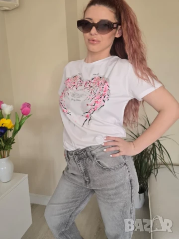Дамска тениска   