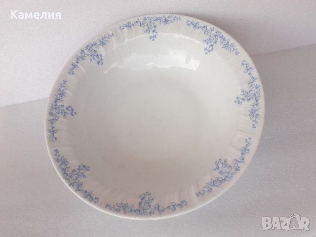 Българска порцеланова чиния, снимка 1