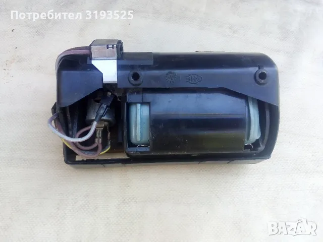 Пепелник за Мерцедес W124, снимка 3 - Части - 50342465