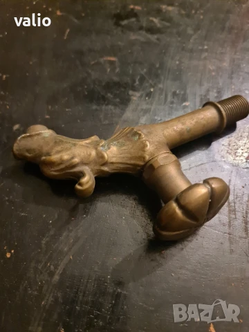 Бронзова чешма кран, снимка 3 - Декорация за дома - 51199633
